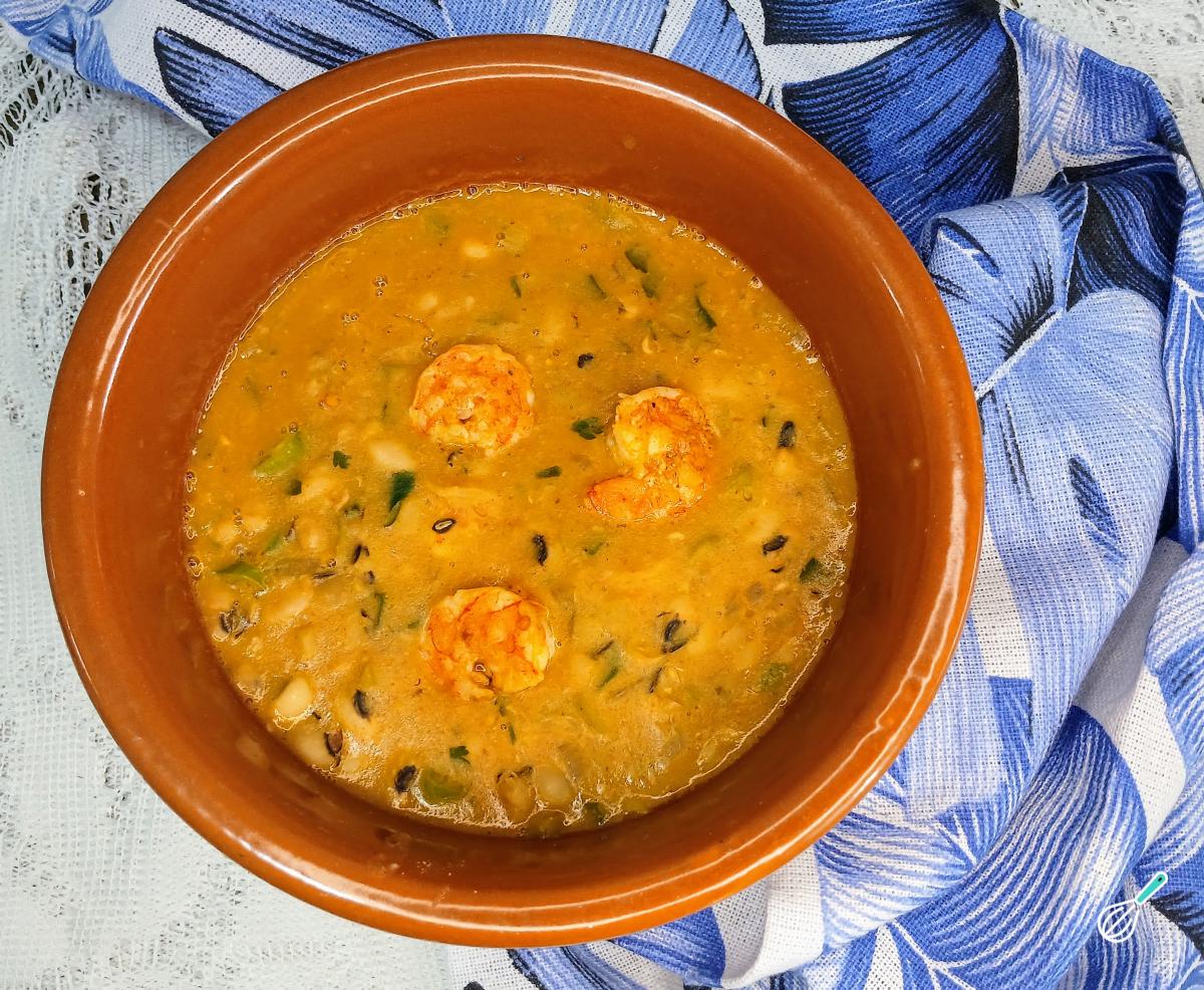 Receita de Feijão fradinho com camarão