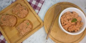 Receita de Patê de salsicha simples