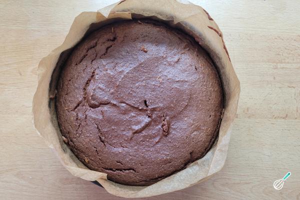 Receita de Bolo de chocolate fit de liquidificador - Passo 10