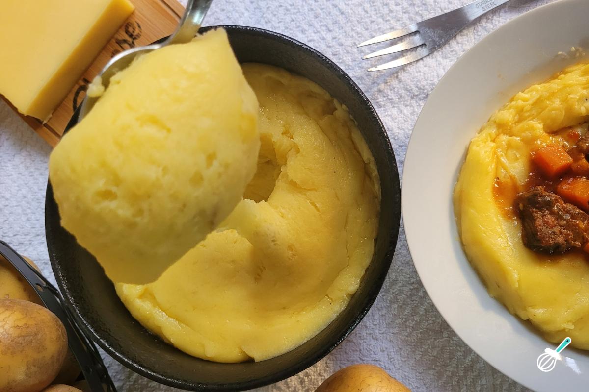Receita de Purê de batata com queijo