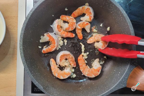 Receita de Macarrão com camarão do Coco Bambu - Passo 4