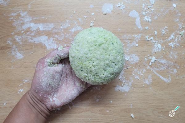 Receita de Nhoque de brócolis - Passo 8