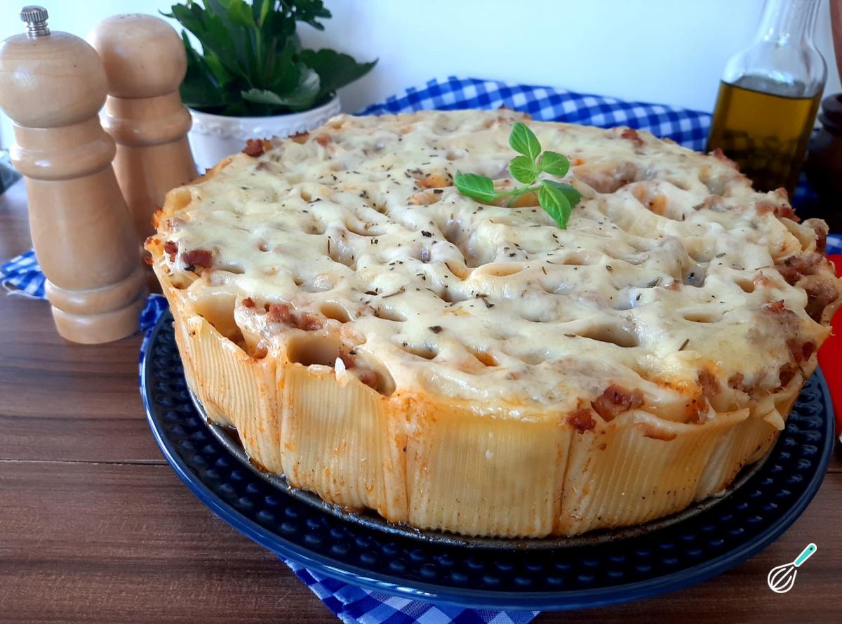 Receita de Rigatoni recheado em pé