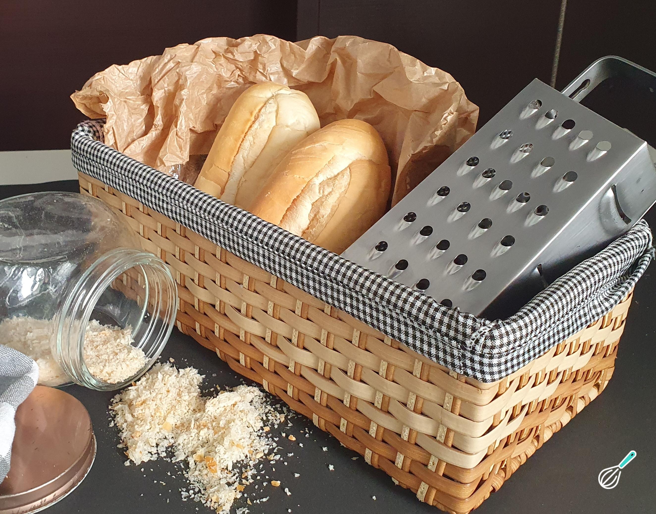 Como fazer farinha de rosca A maneira mais fácil! Como fazer farinha de rosca A maneira mais fácil!