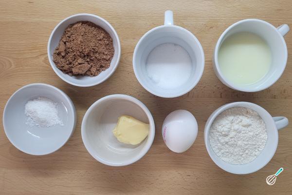 Receita de Bolo de chocolate fofinho de liquidificador da vovó - Passo 1