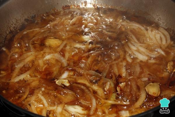 Receita de Bife acebolado com maionese - Passo 3