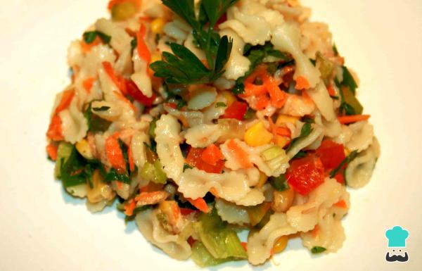 Receita de Salada de patê de atum e queijo