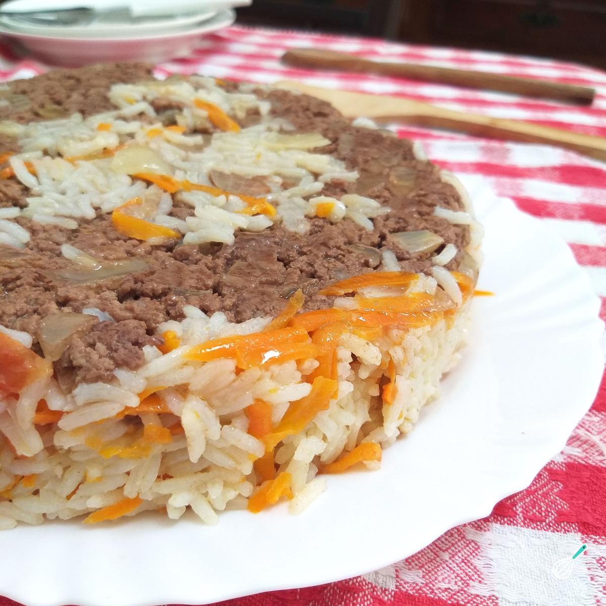 Receita de Arroz de barranco com carne moída