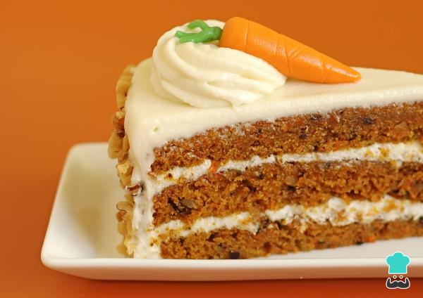 Receita de Bolo de cenoura americano