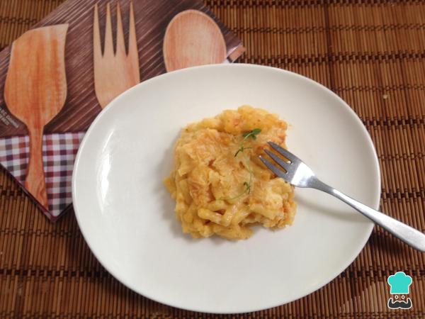 Receita de Macarrão gratinado com molho bechamel - Passo 6