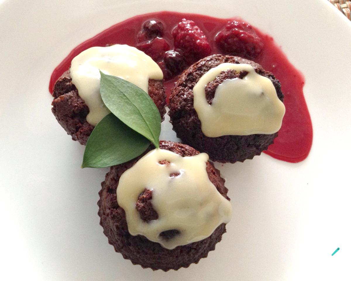 Receita de Cupcake de chocolate fofinho e úmido