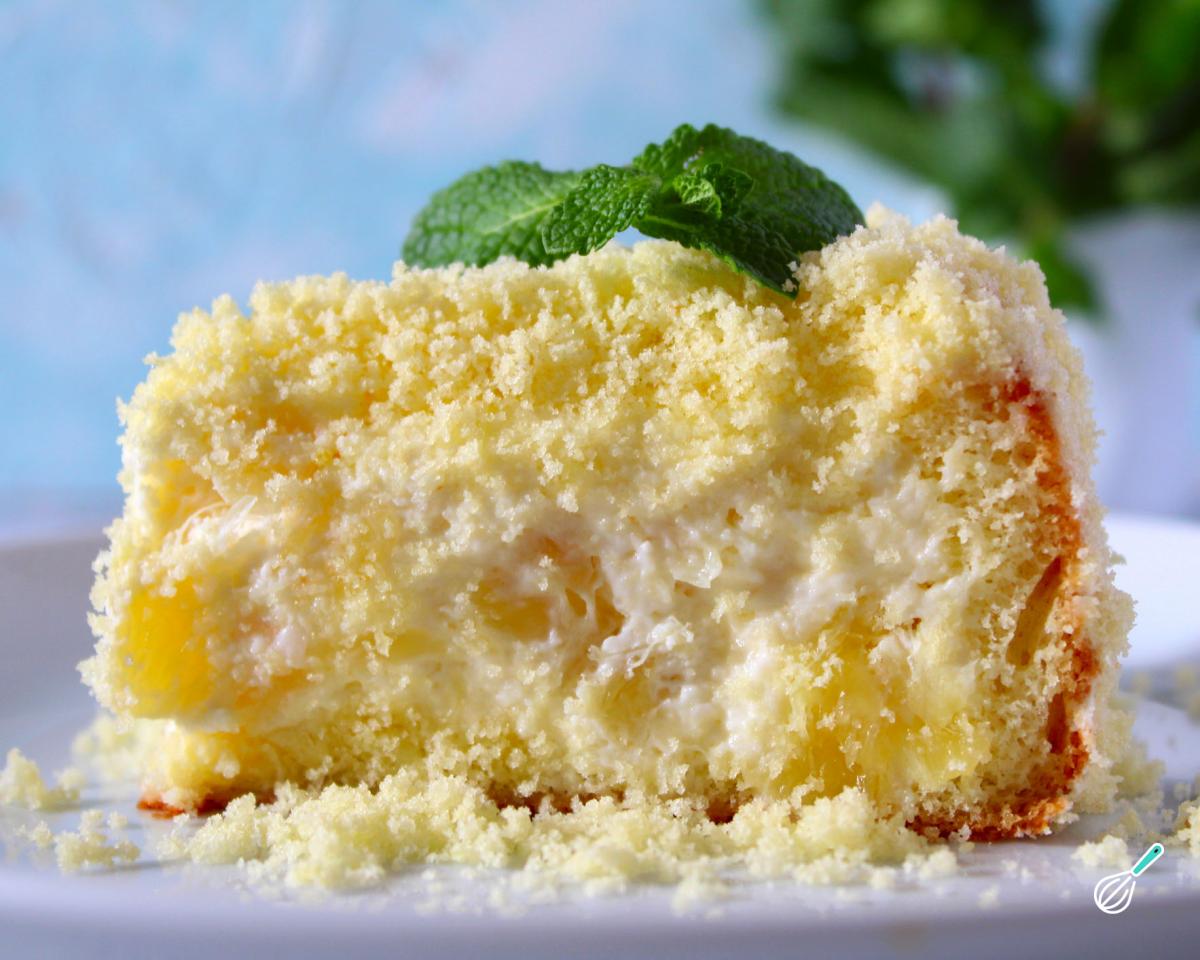 Receita de Bolo com recheio de abacaxi natural