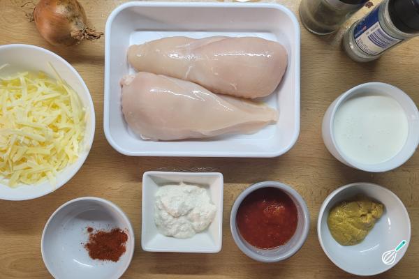 Receita de Strogonoff de frango com queijo - Passo 1