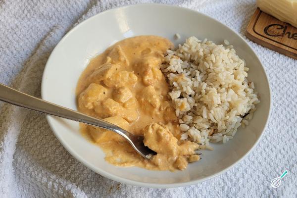 Receita de Strogonoff de frango com queijo - Passo 10