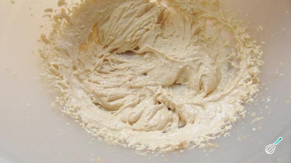 Receita de Donuts com cobertura - Passo 1