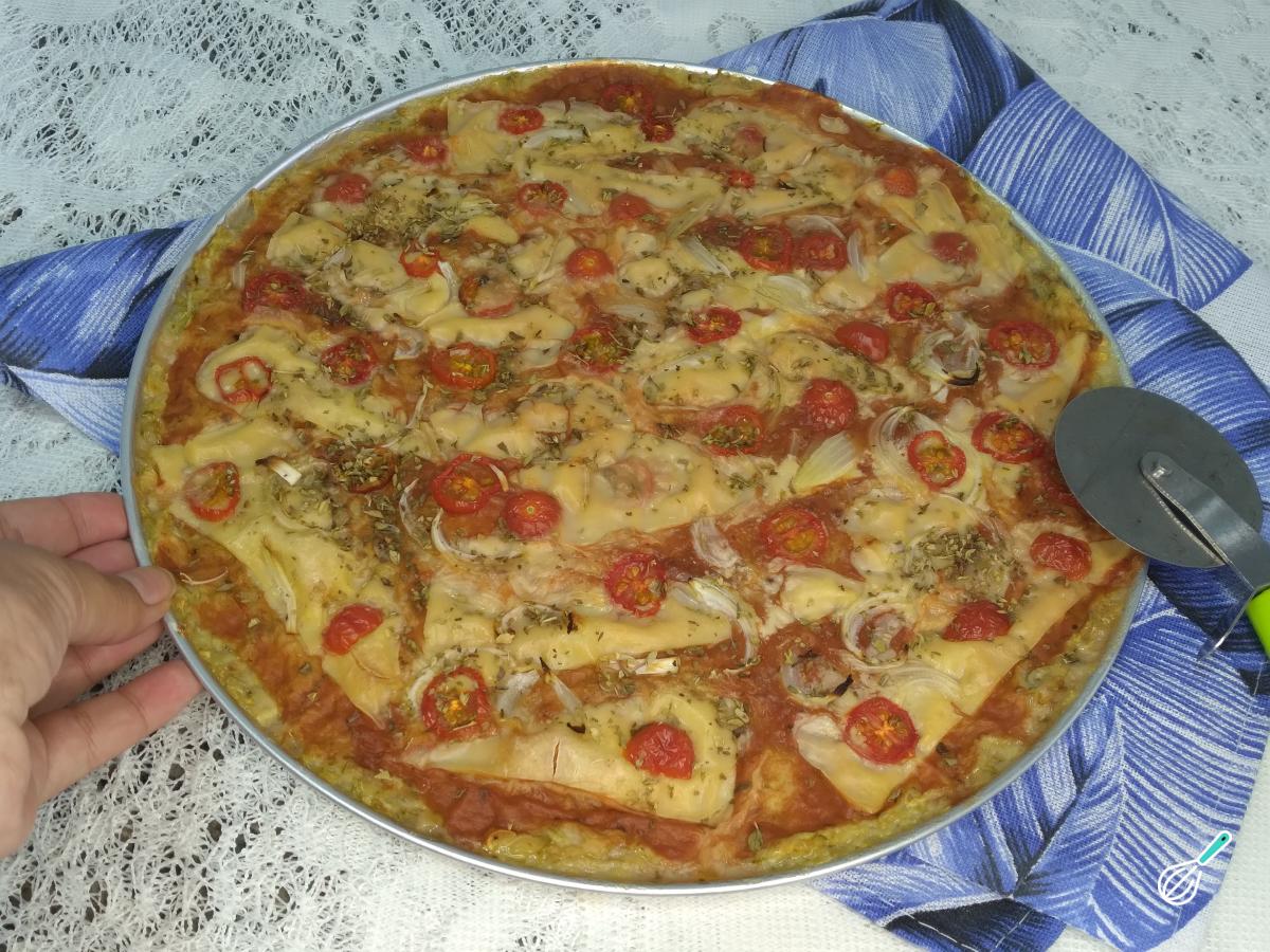 Receita de Pizza com massa de abobrinha