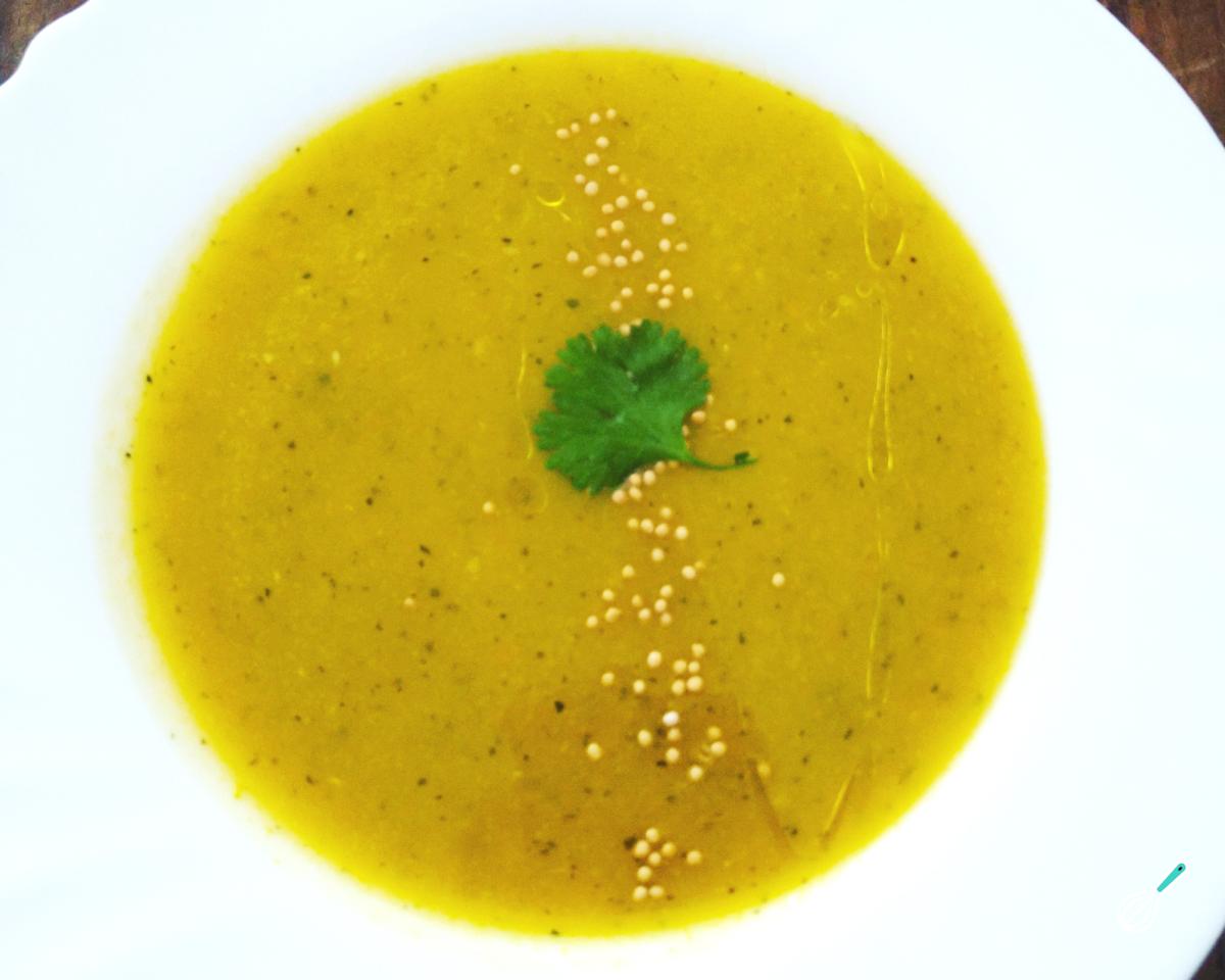 Receita de Sopa de abobrinha com batata