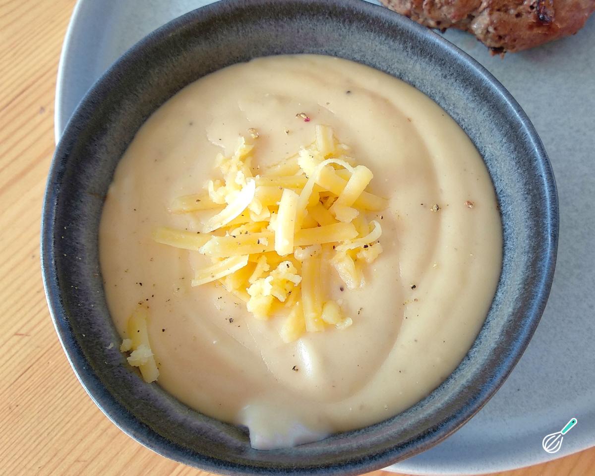 Receita de Molho de cheddar cremoso