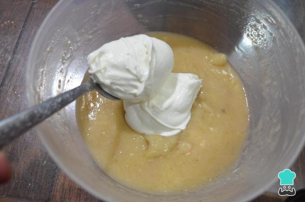 Receita de Torta de banana split - Passo 9