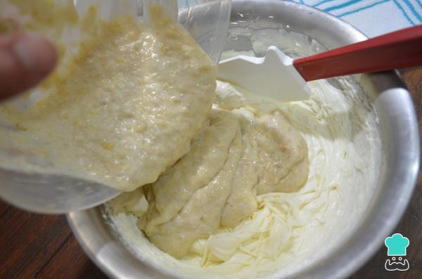 Receita de Torta de banana split - Passo 10