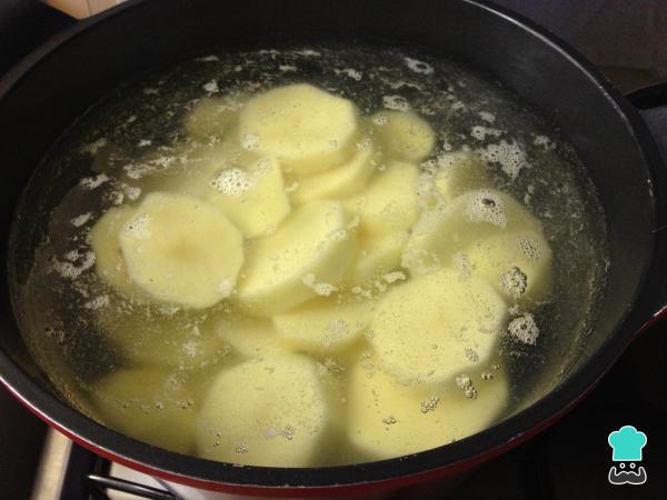 Receita de Clafoutis salgado - Passo 1