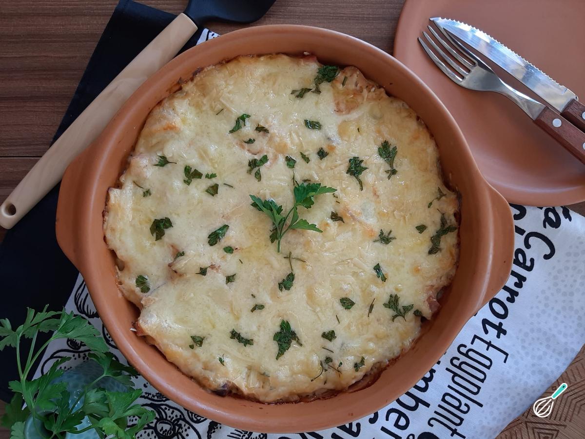 Receita de Frango desfiado com batatas ao forno