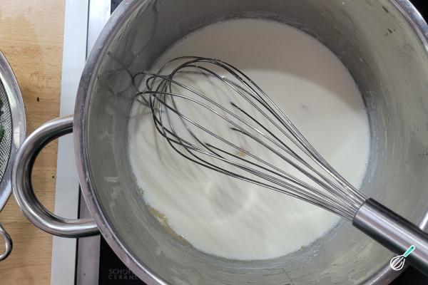 Receita de Rocambole de espinafre - Passo 6
