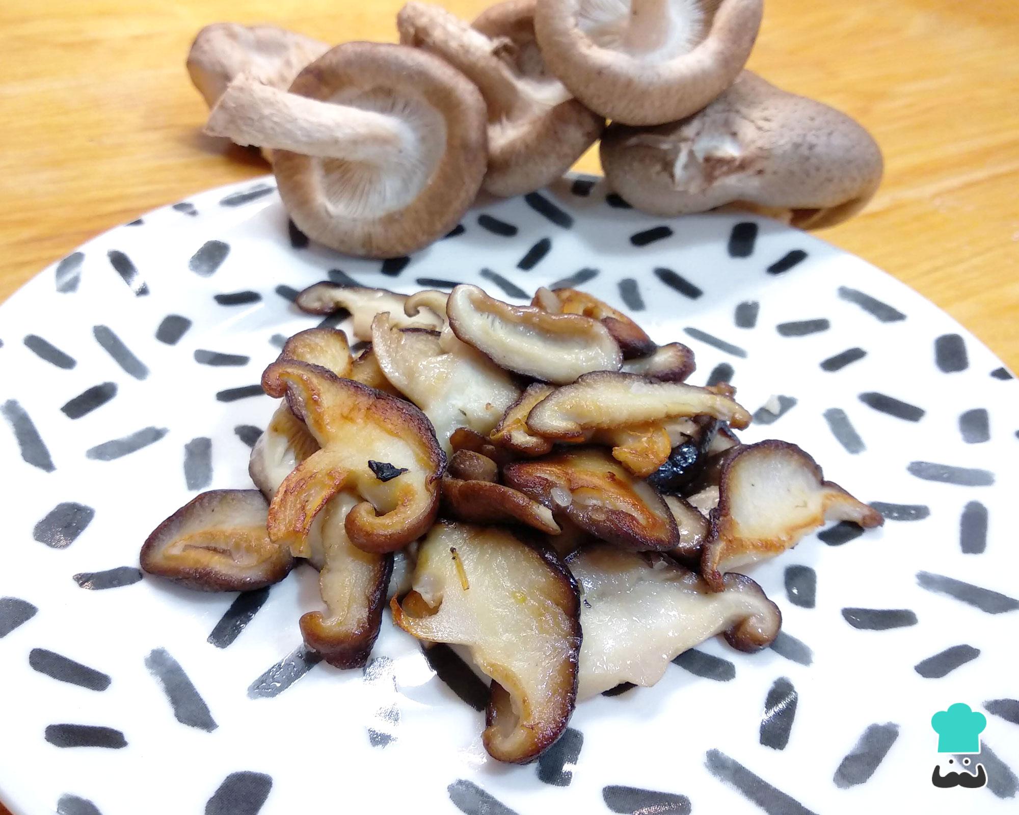 Shitake na Manteiga - Receita Natureba