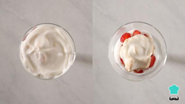 Receita de Sobremesa de morango e suspiro - Passo 3