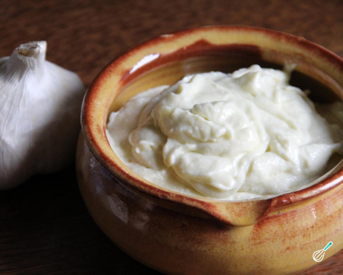 Receita de Molho de alho para churrasco