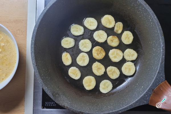 Receita de Omelete de banana - Passo 4