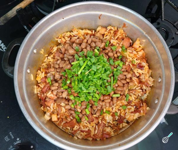 Receita de Baião de dois com carne de sol - Passo 7