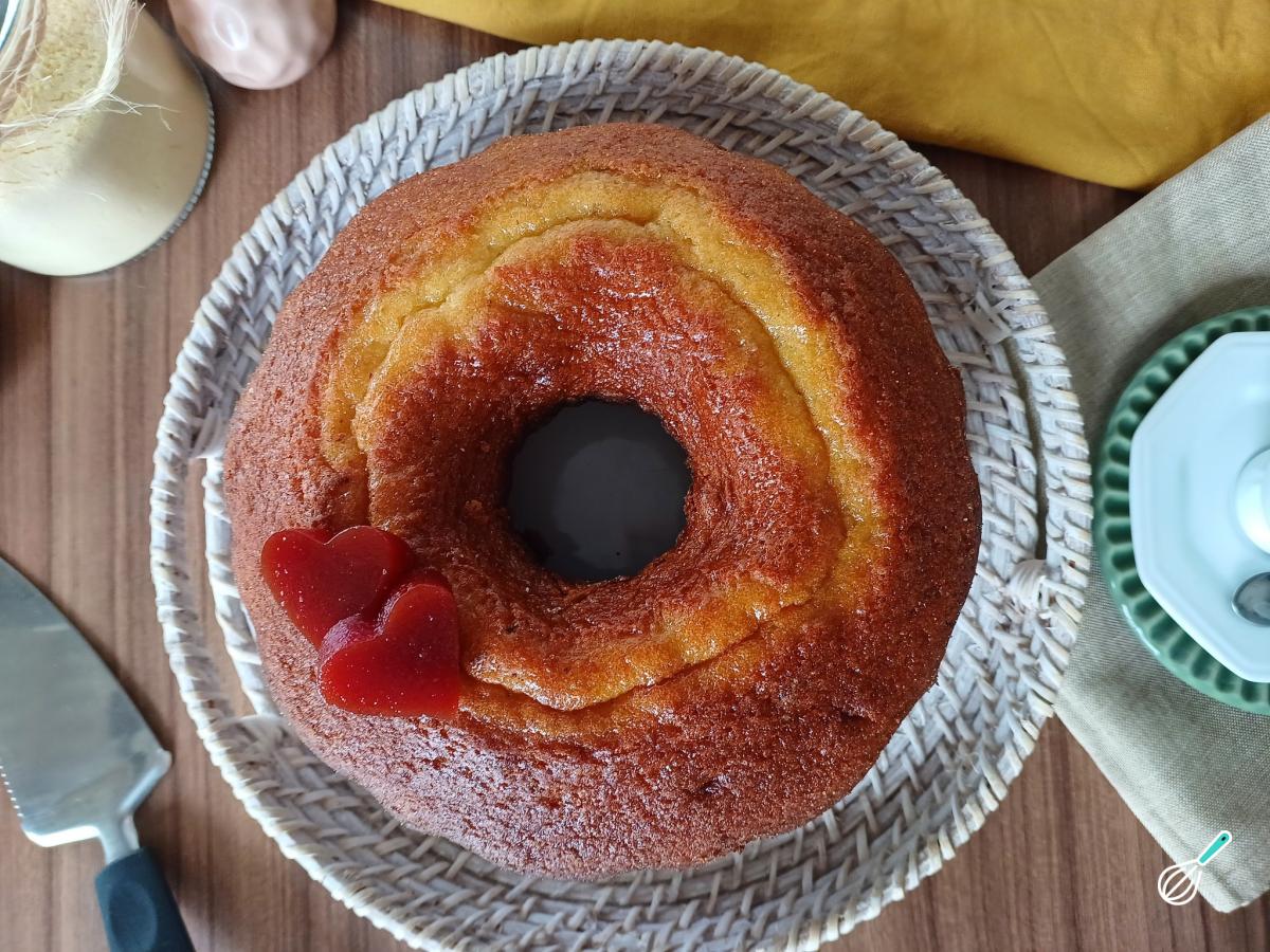 Receita de Bolo de fubá com goiabada simples de liquidificador