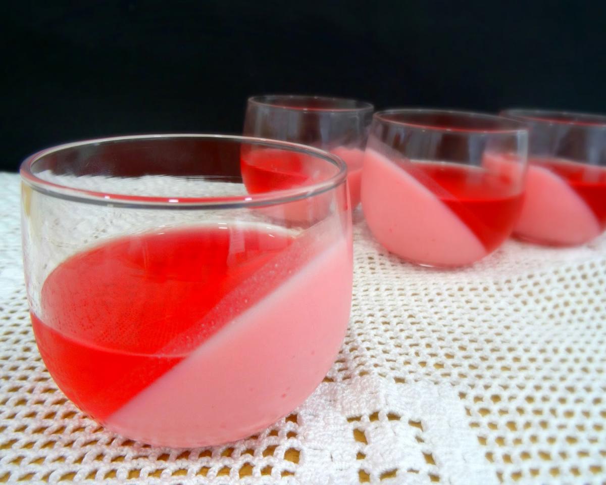 Receita de Gelatina com creme de leite no liquidificador