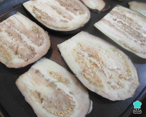 Receita de Lasanha de berinjela com frango light - Passo 5