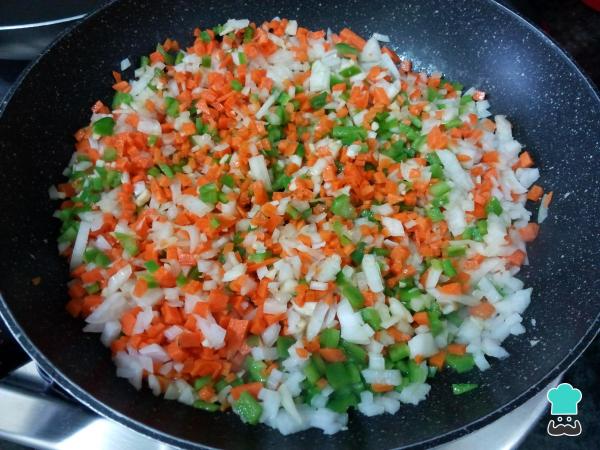 Receita de Berinjela recheada com carne moída no forno - Passo 3