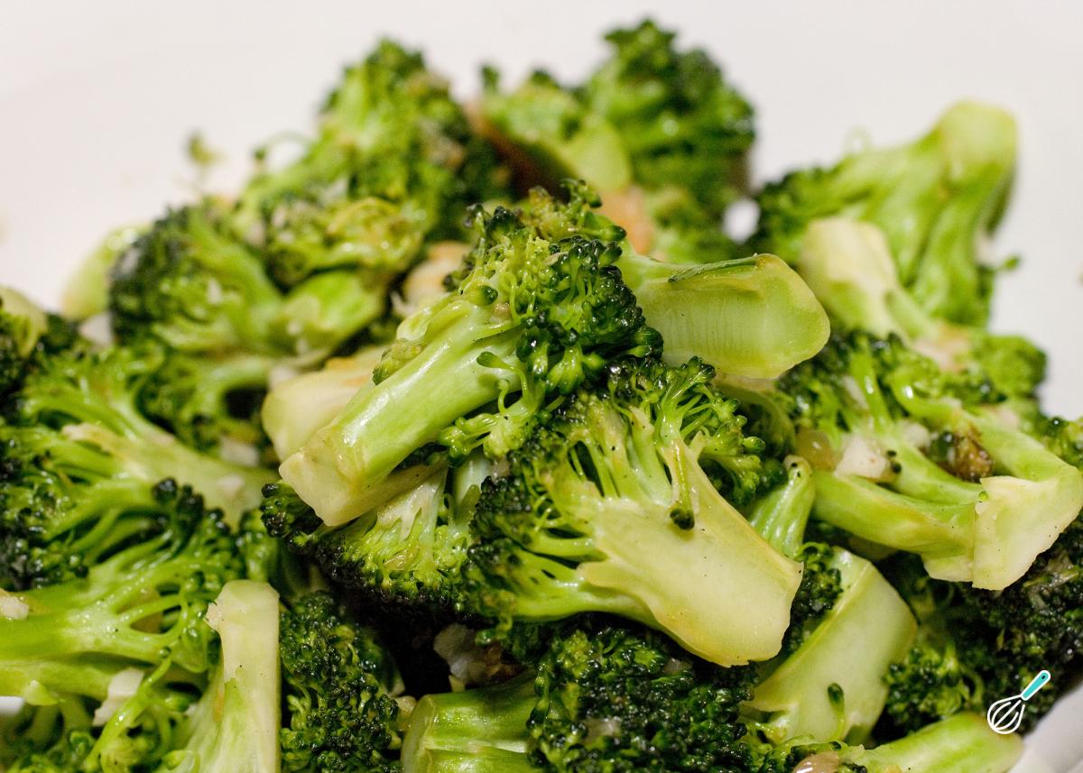 Receita de Brócolis refogado