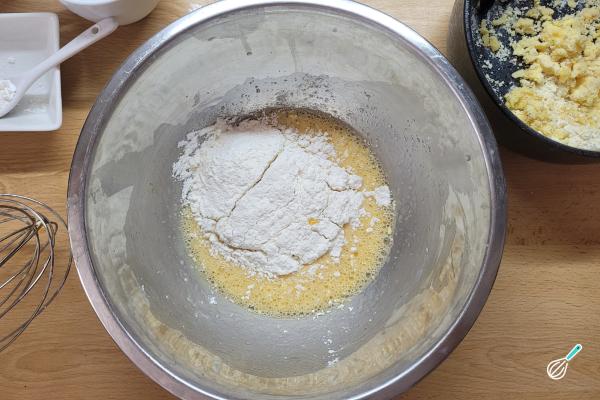Receita de Cuca de banana com doce de leite - Passo 5