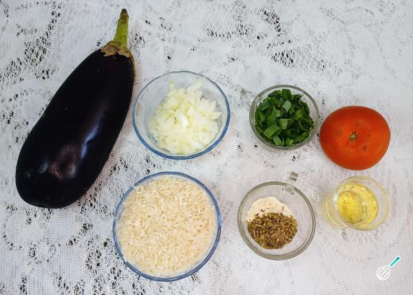 Receita de Arroz com berinjela - Passo 1