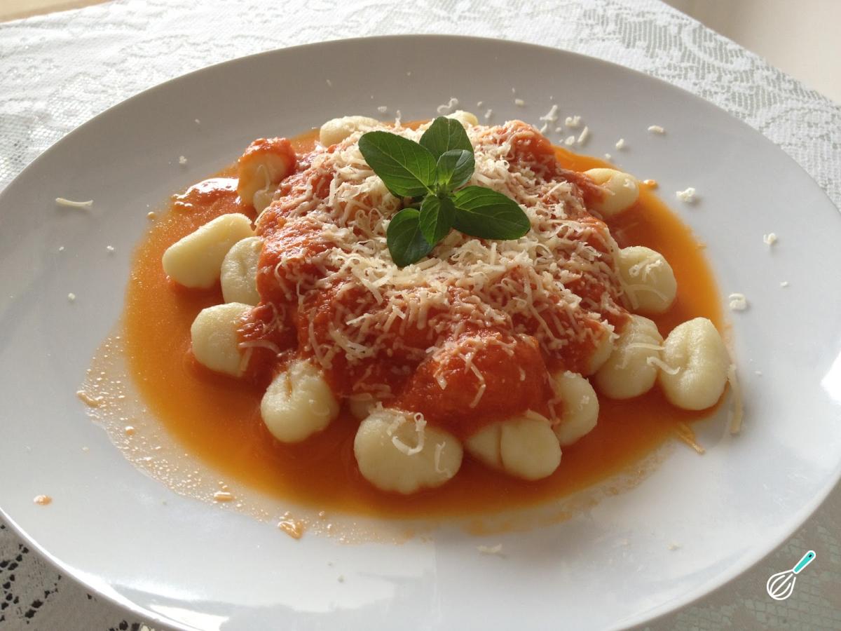 Receita de Nhoque de batata recheado