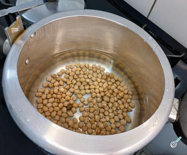 Receita de Purê de grão-de-bico - Passo 2