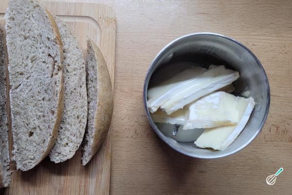 Receita de Queijo brie com mel e castanha - Passo 3