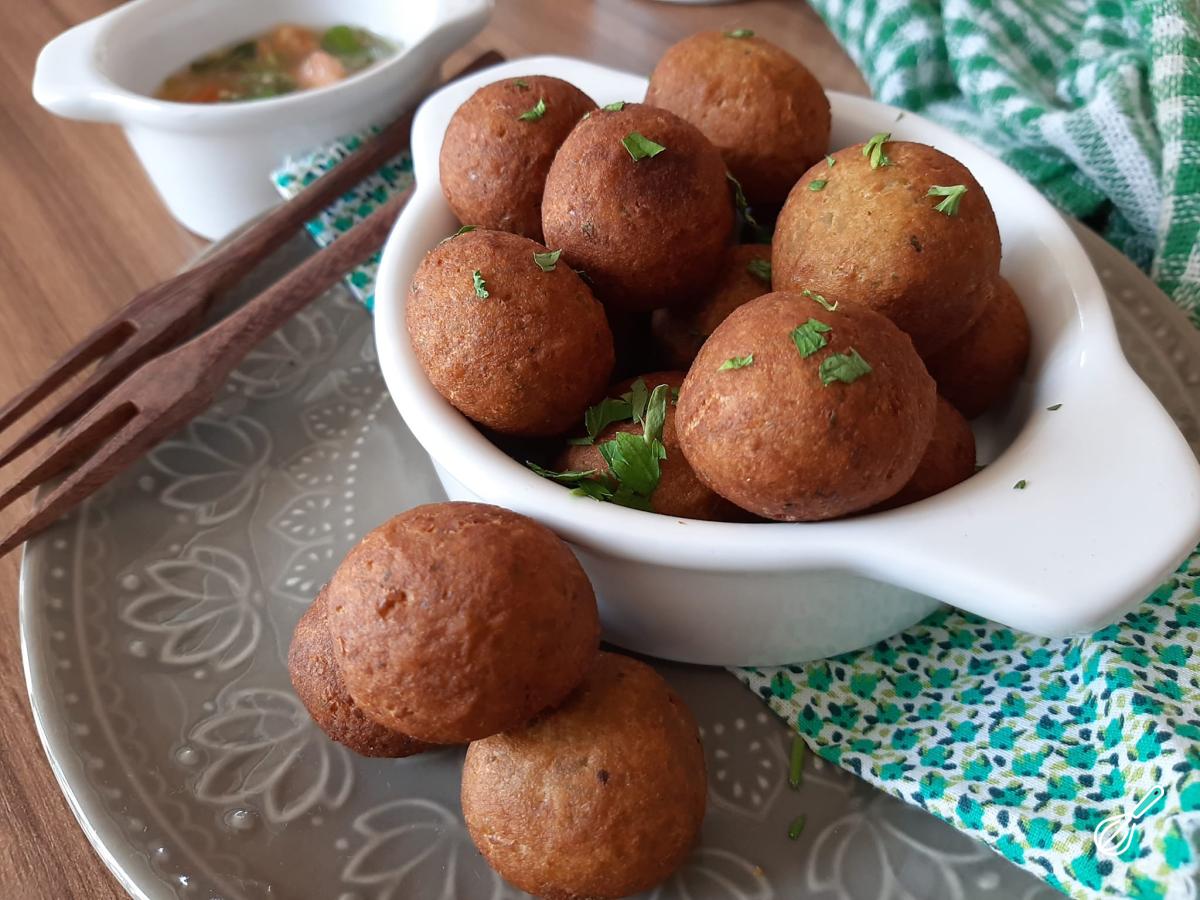 Receita de Bolinho de ervilha (com ervilha em lata!)