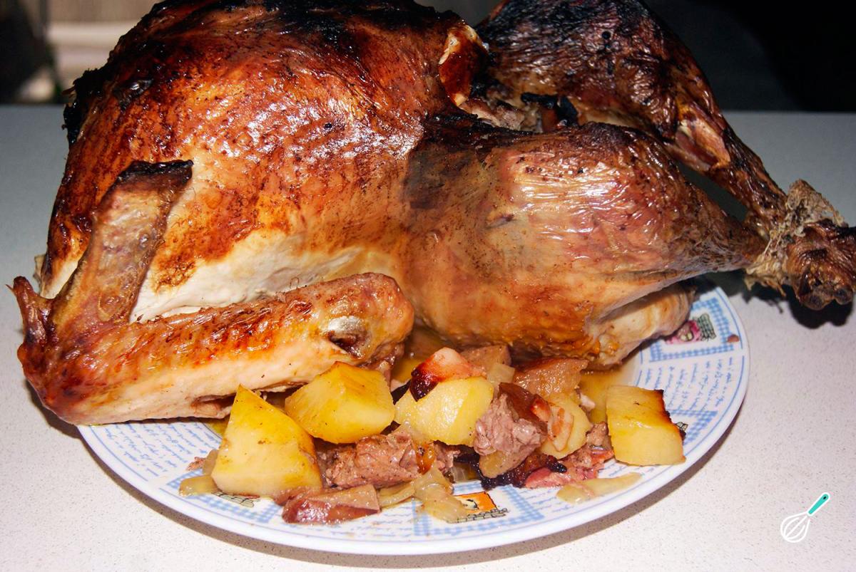 Receita de Peru recheado com carne moída