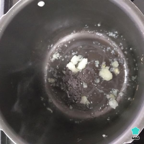 Receita de Caldo de mandioca com couve - Passo 4