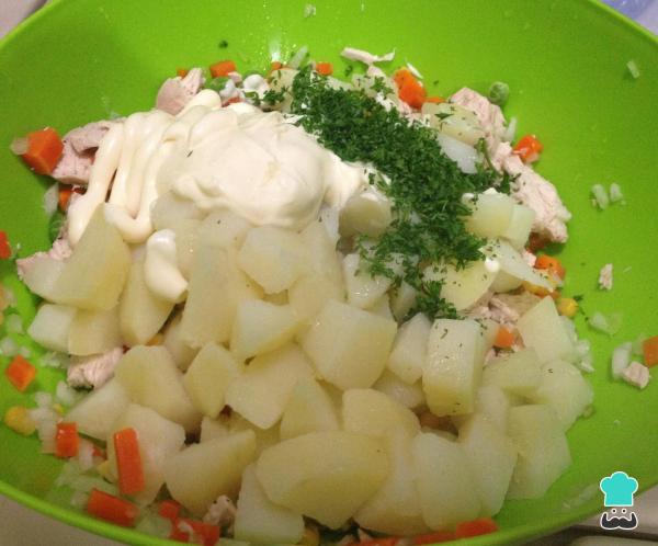 Receita de Salada de frango com batatas - Passo 6