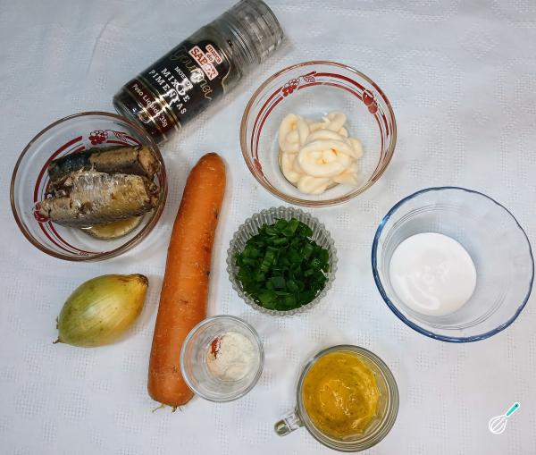 Receita de Patê de sardinha com maionese e cenoura - Passo 1