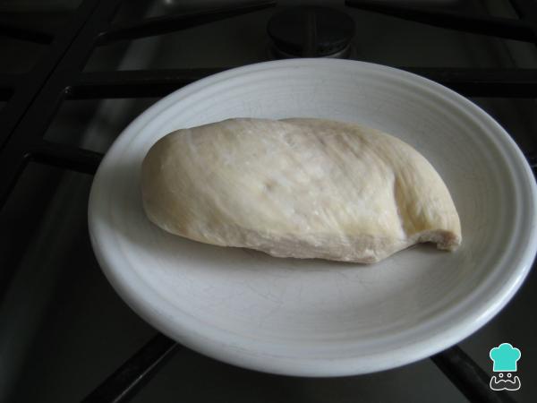 Receita de Pita de frango desfiado - Passo 1