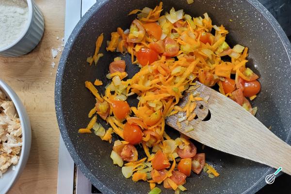 Receita de Torta de frango assada - Passo 5
