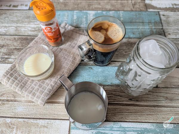 Receita de Café gelado com leite condensado - Passo 1